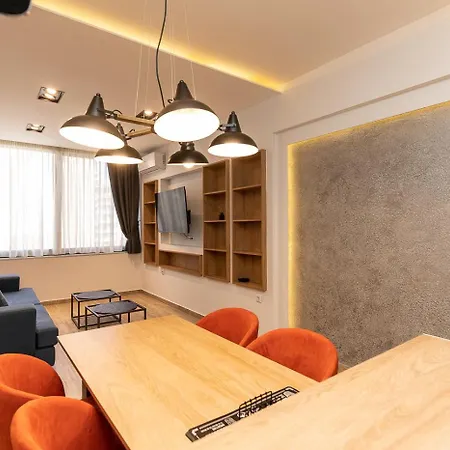 Delmare Val Апартаменты *