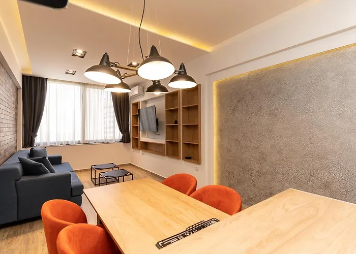 Delmare Val דירה *