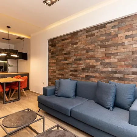 Delmare Val Θεσσαλονίκη