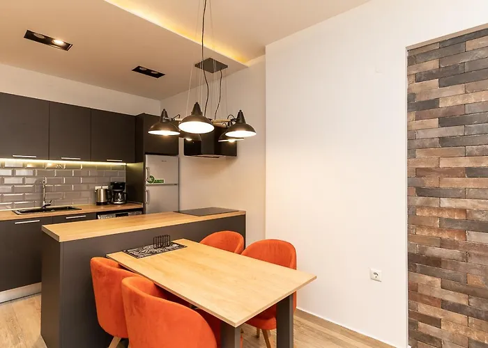 Delmare Val 塞萨洛尼基