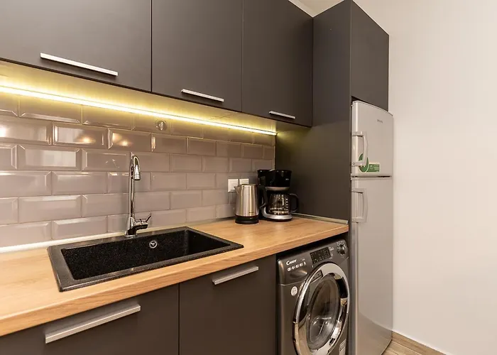 Delmare Val 塞萨洛尼基